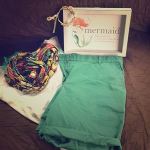 🌸 Re-Posh Gap Boyfriend Shorts 🌸